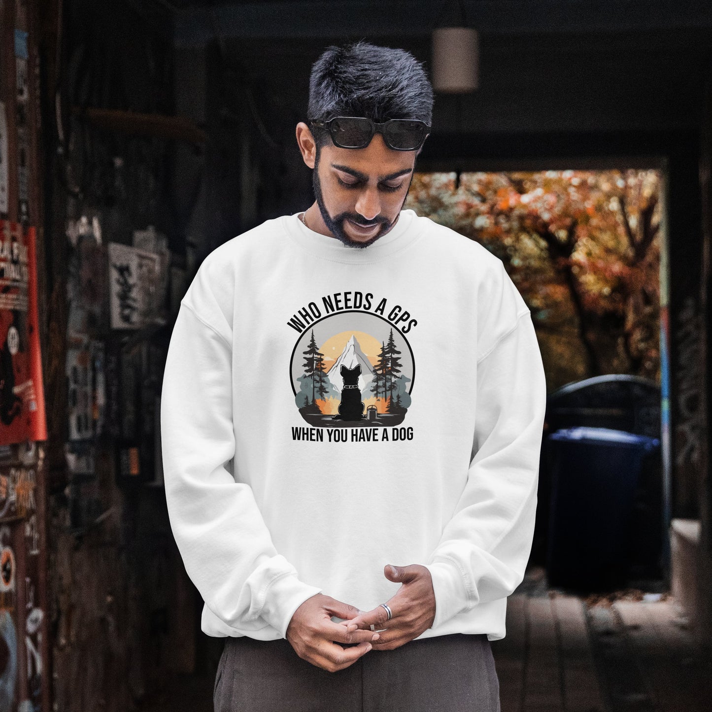 “Who Needs a GPS When You Have a Dog” Funny Dog Lover Sweatshirt – Hiking Companion Gift, Cozy Unisex Pullover for Pet Parents & Nature Adventurers