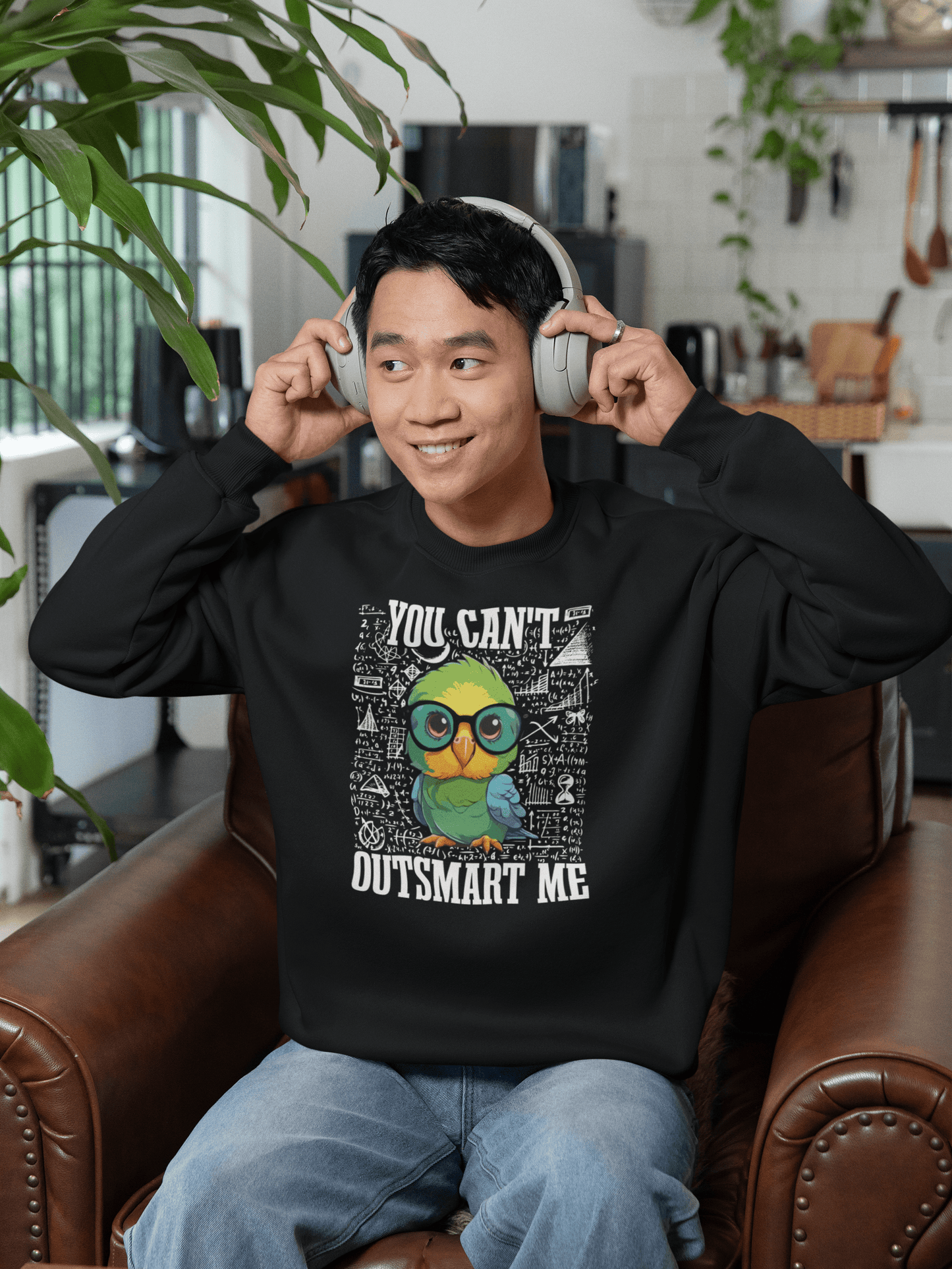 “You Can’t Outsmart Me” Parrot Sweatshirt – Funny Smart Bird Lover Gift, Intelligent Parrot Apparel, Unique Pet Bird Sweater