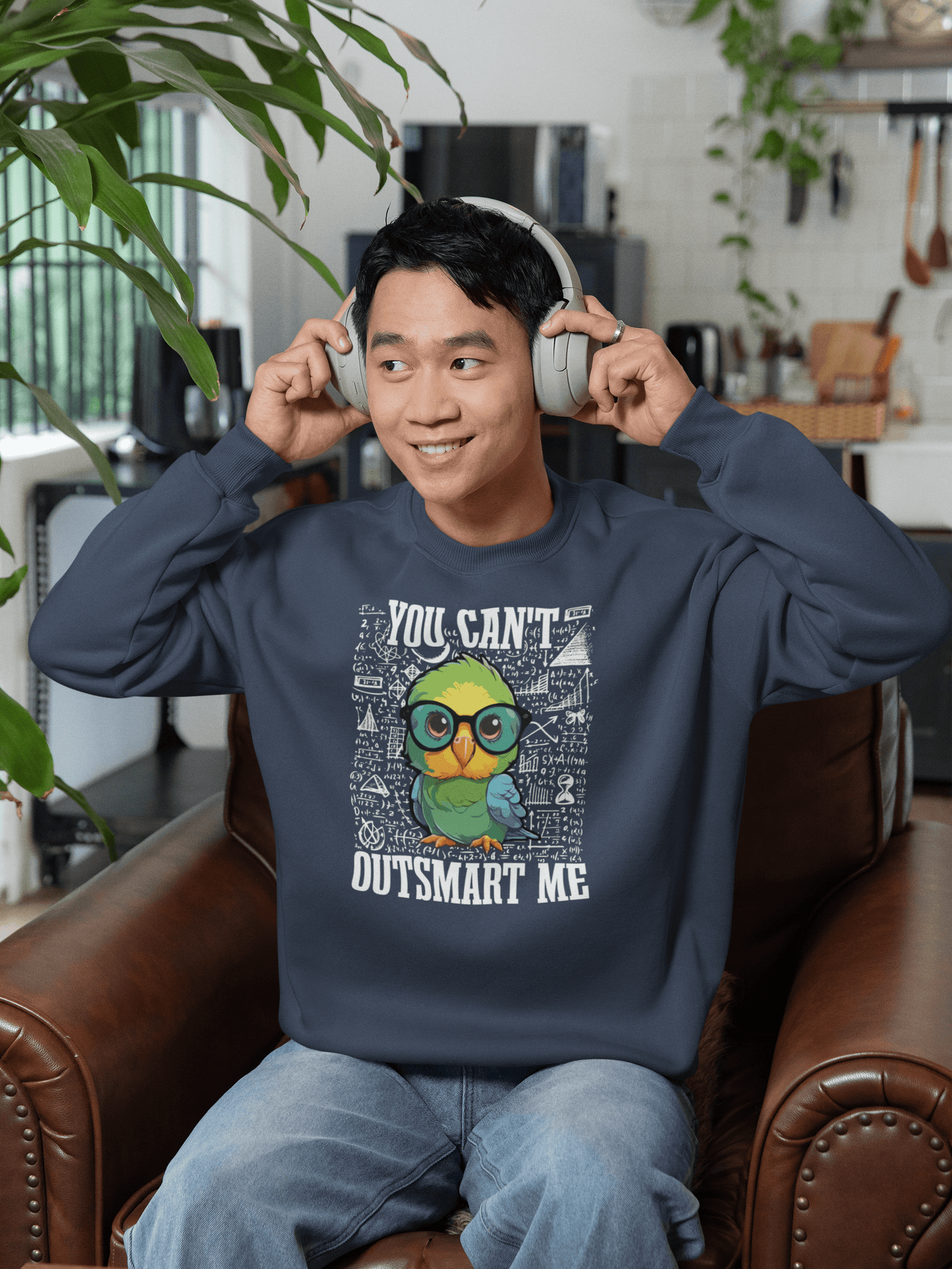 “You Can’t Outsmart Me” Parrot Sweatshirt – Funny Smart Bird Lover Gift, Intelligent Parrot Apparel, Unique Pet Bird Sweater