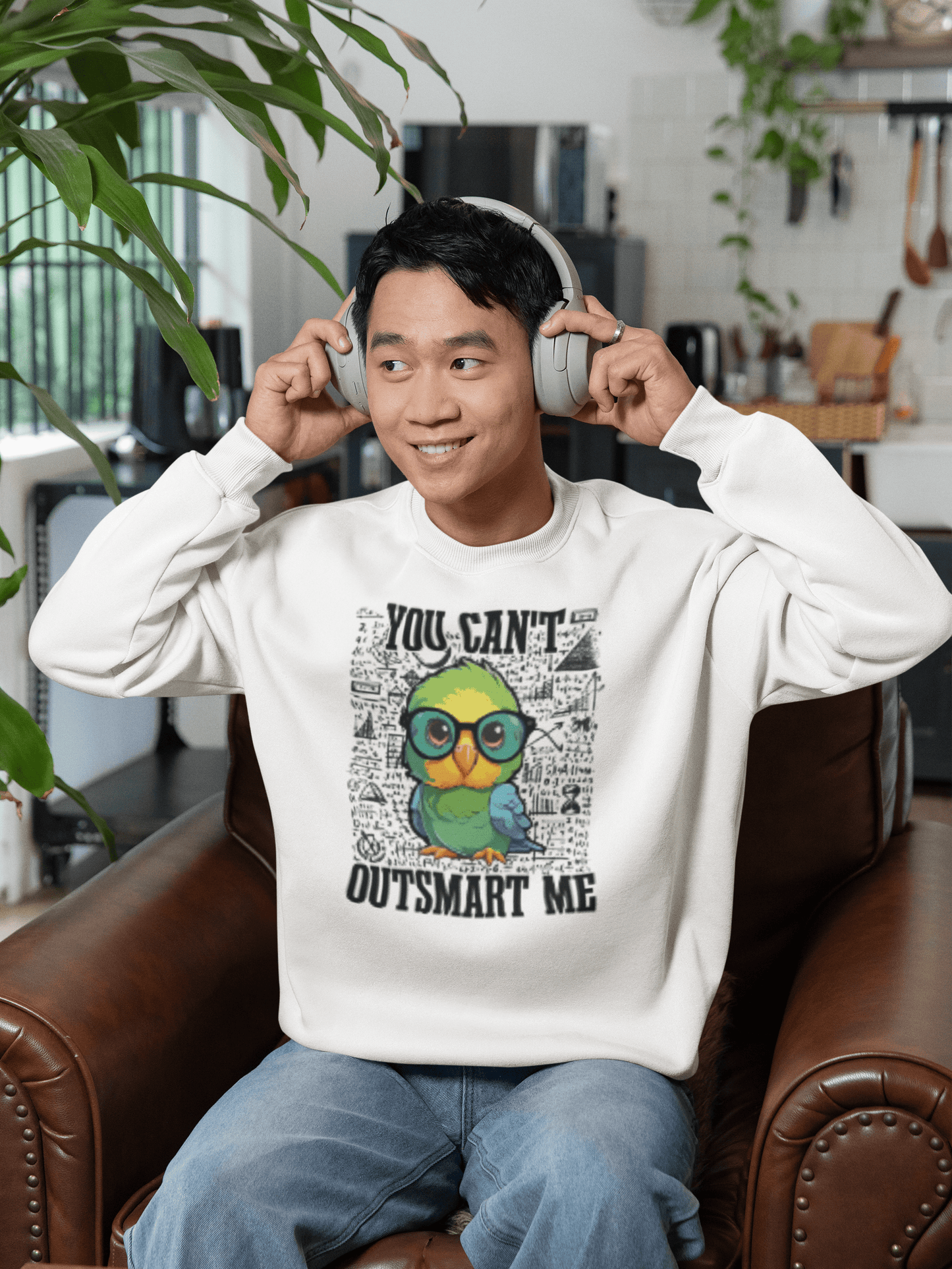“You Can’t Outsmart Me” Parrot Sweatshirt – Funny Smart Bird Lover Gift, Intelligent Parrot Apparel, Unique Pet Bird Sweater